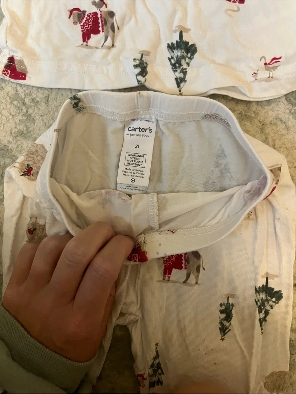 Carters size 2t